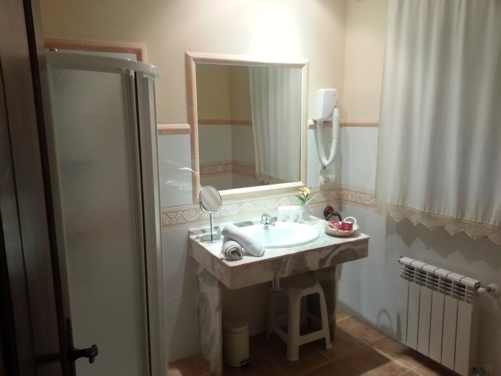 Hostal Rural La Casa Verde Cheles Εξωτερικό φωτογραφία