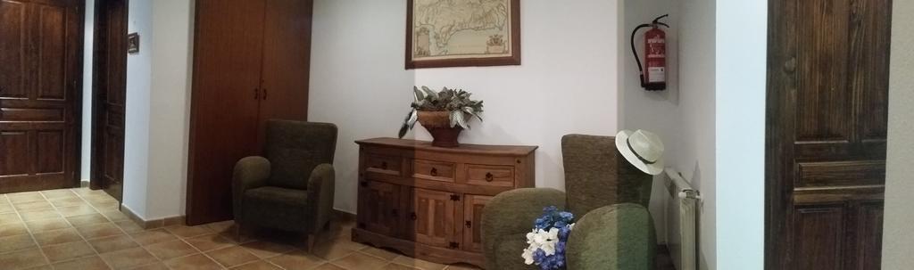 Hostal Rural La Casa Verde Cheles Εξωτερικό φωτογραφία